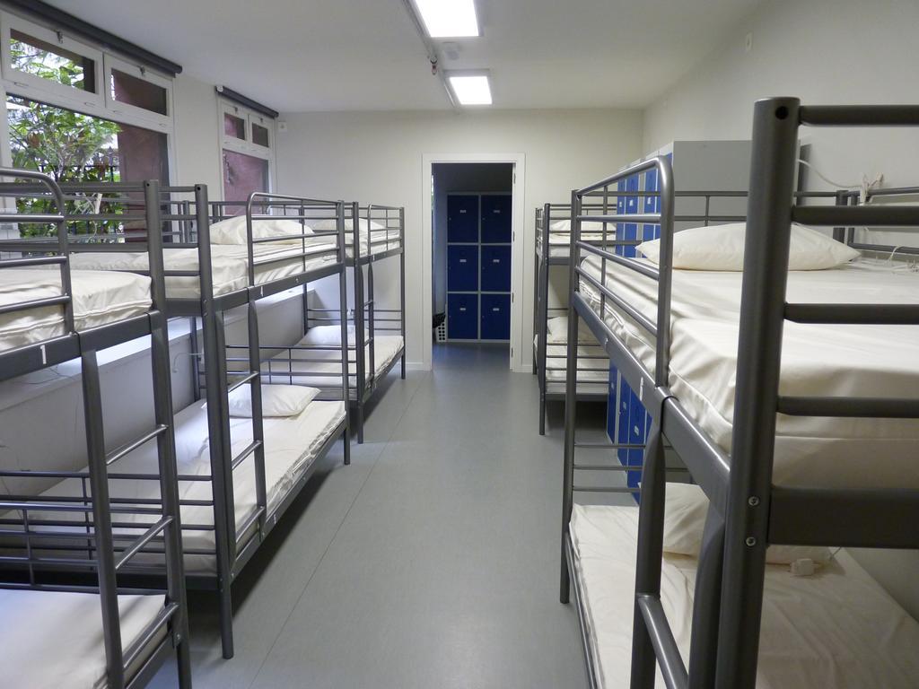 Plaza Catedral Hostel Pampeluna Zewnętrze zdjęcie