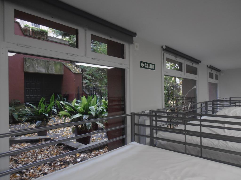 Plaza Catedral Hostel Pampeluna Zewnętrze zdjęcie