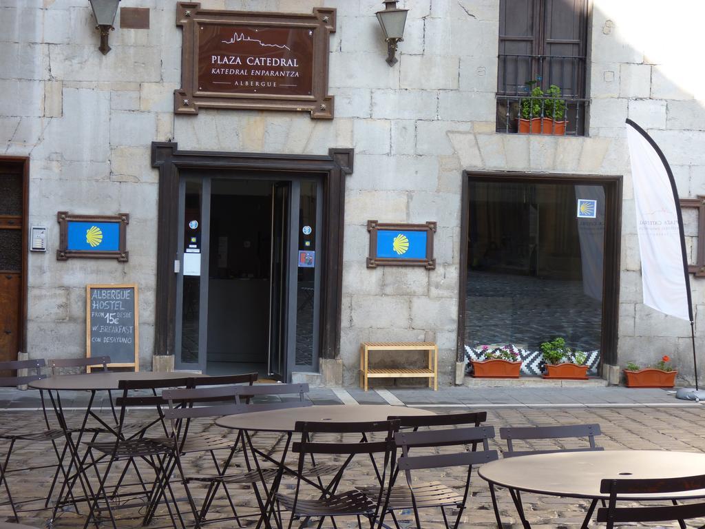 Plaza Catedral Hostel Pampeluna Zewnętrze zdjęcie